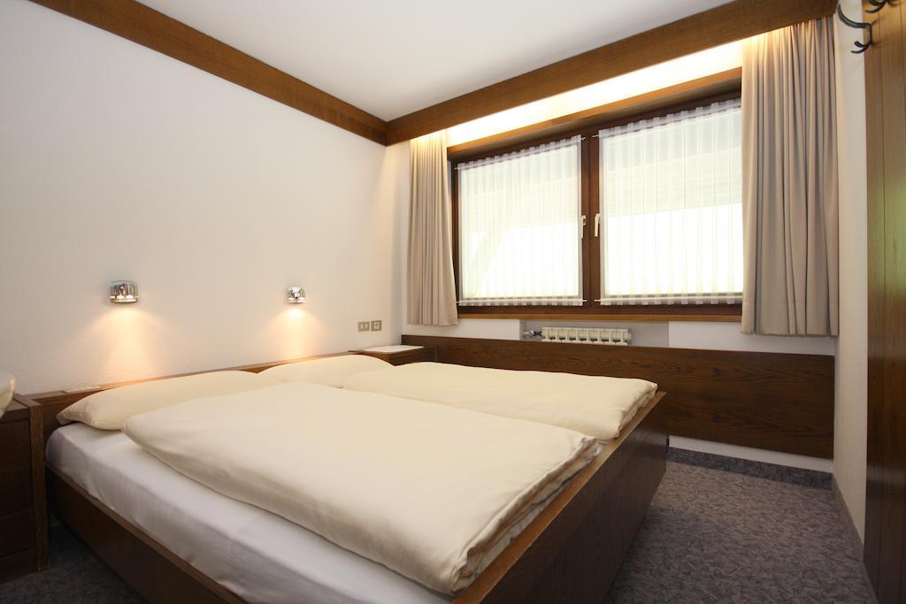 קולפוסקו Apartments Residence Alta Badia חדר תמונה